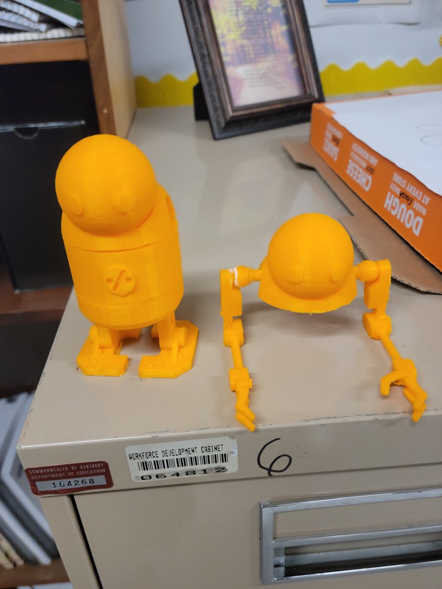 AtcRussell's tweet image. RATC News: Mrs Phipps &amp;amp; her TSA students won a 3-D printer @TSAState Competition! Check out this “Rocktopus” &amp;amp; Robot printed by seniors, Tara Barnett &amp;amp; Riley Taylor! The tentacles have moving hinges!  Amazing! @Russell_Updates @CTEWorks
