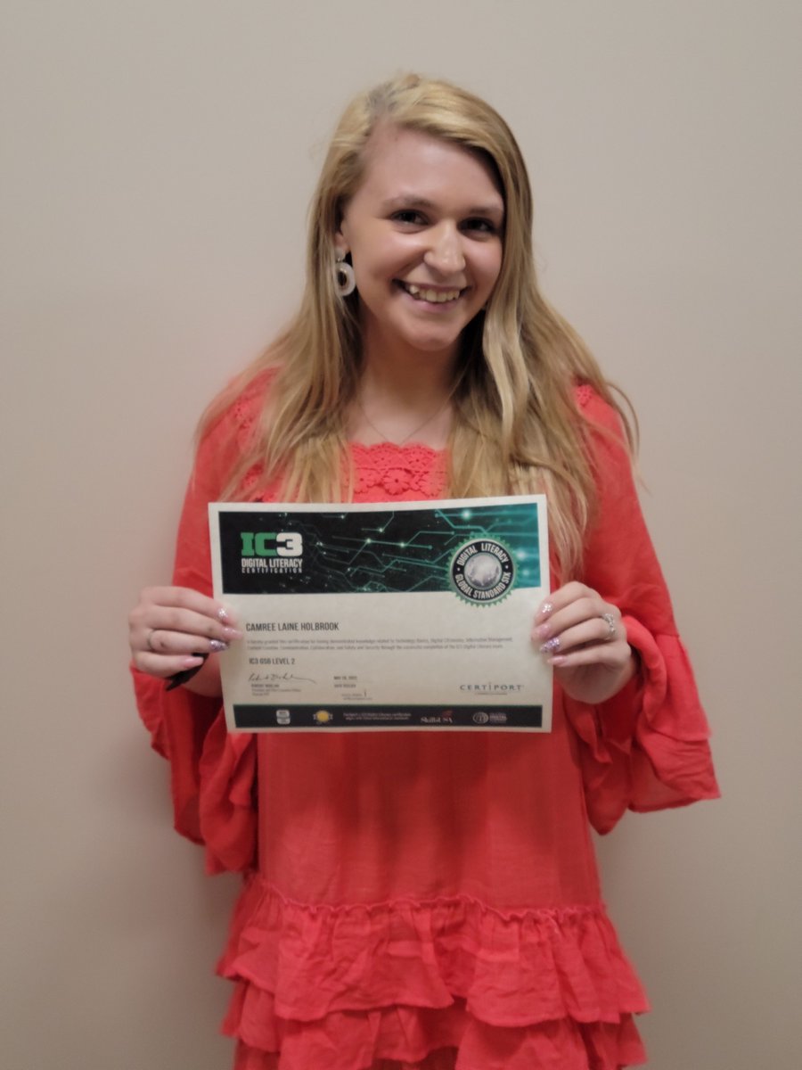 AtcRussell's tweet image. RATC News: Huge shout out to several of our Computer Science students!  Camree Holbrook passed her IC3 Industry Cert!  Isaac Baldridge passed his IC3 &amp;amp; already has his JAVA &amp;amp; EOP certifications! Way to go Camree, Isaac, &amp;amp; Mrs Phipps!!! @Russell_Updates @CTEWorks