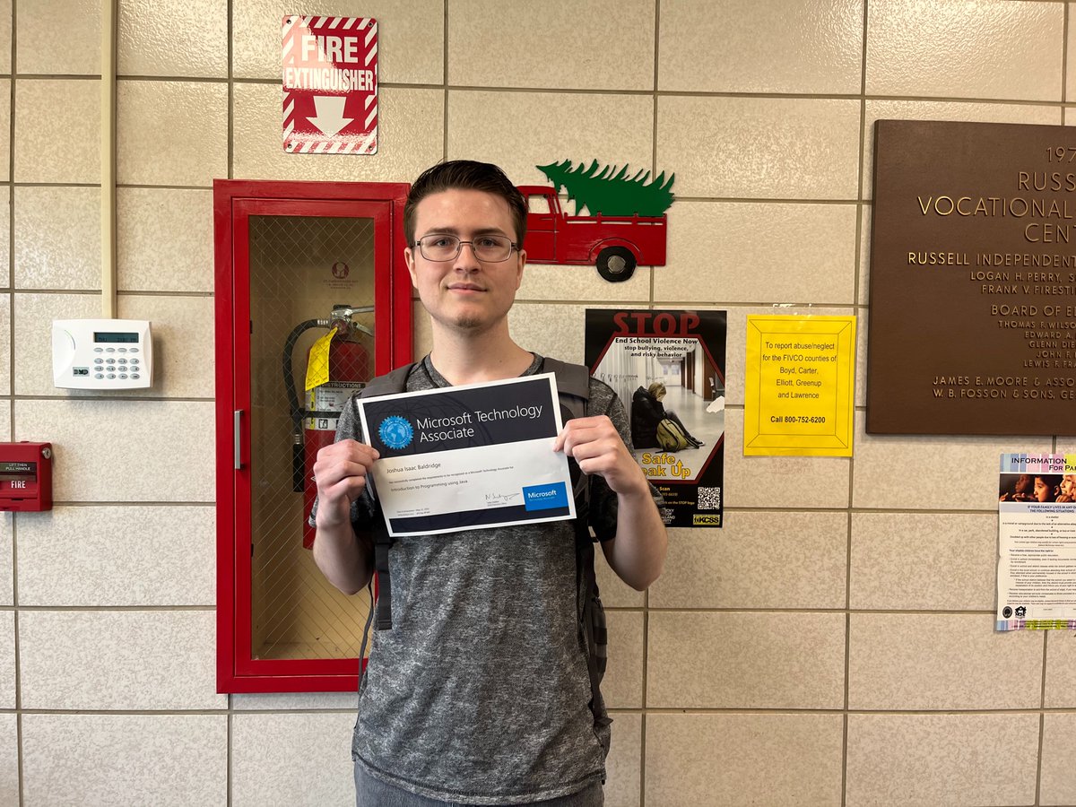 AtcRussell's tweet image. RATC News: Huge shout out to several of our Computer Science students!  Camree Holbrook passed her IC3 Industry Cert!  Isaac Baldridge passed his IC3 &amp;amp; already has his JAVA &amp;amp; EOP certifications! Way to go Camree, Isaac, &amp;amp; Mrs Phipps!!! @Russell_Updates @CTEWorks