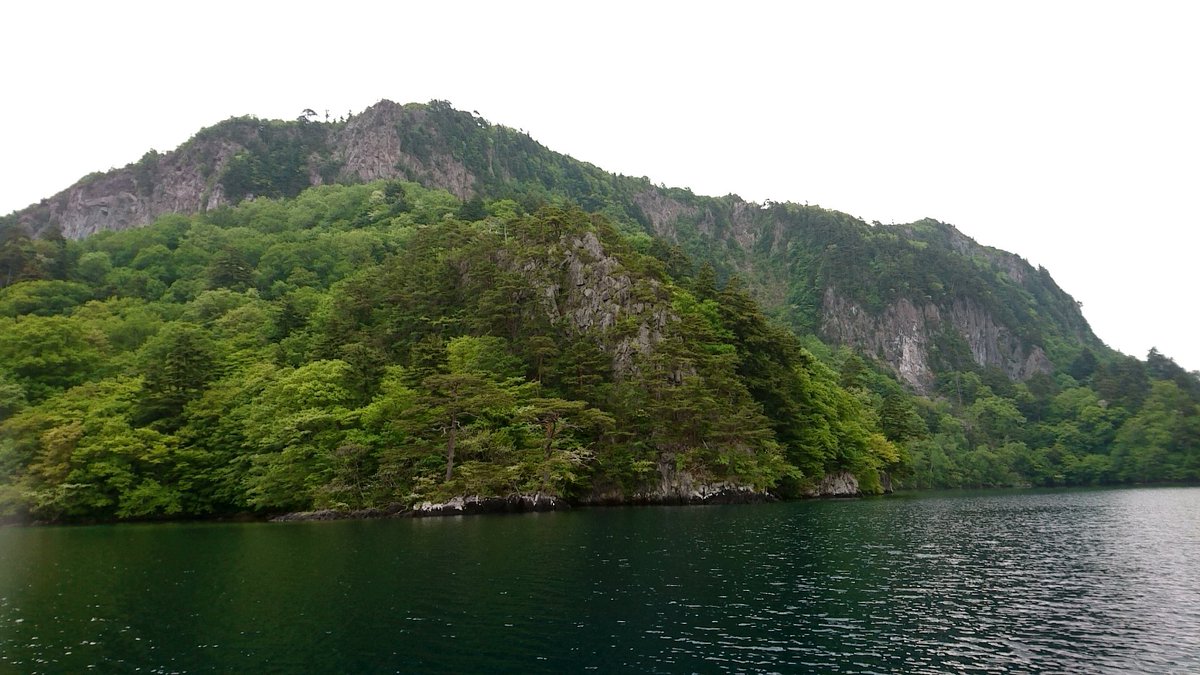 BDopeness's tweet photo. wadaaap!!!!!

LAKEjigging test fishing!!!!!

No bite………😗

I want to try again!!!!!

Peace!!!!!!!

※The photo is SABIKI

＃十和田湖
＃レイクジギング
＃イワキ釣具店 https://t.co/Y772yRAK1a
