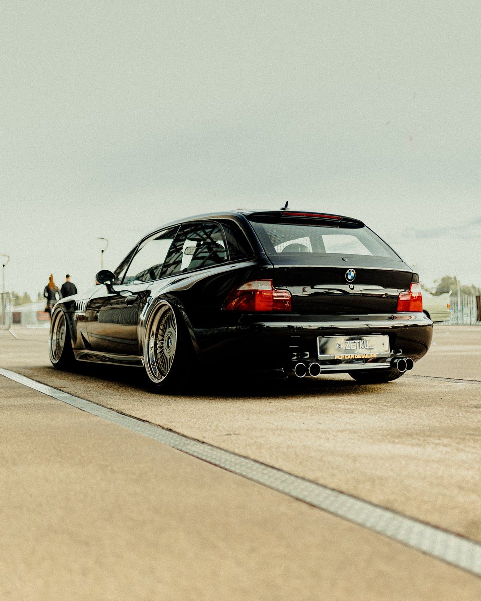 993phtgrphy's tweet photo. Z3 vs Z4 at Ultrace 2021 #993phtgrphy #bmw #bmwz3 #bmwz4 #bmwm #ultrace #loweredlifestyle #stancenation https://t.co/WnlKqh4kmk