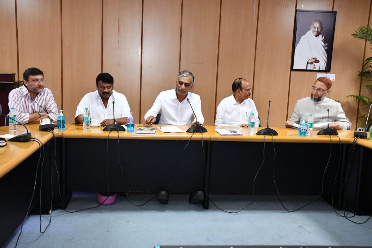 mahmoodalibrs's tweet photo. As per the instructions of Hon'ble Chief Minister Sri KCR Garu, attended a review meeting at MCRHRD along with Colleague Ministers Harish Rao Garu &amp; Talasani Srinivas Yadav Garu &amp; discussed with the chief engineers committee of Osmania Hospital on the structure report. https://t.co/TmUFD1E31g