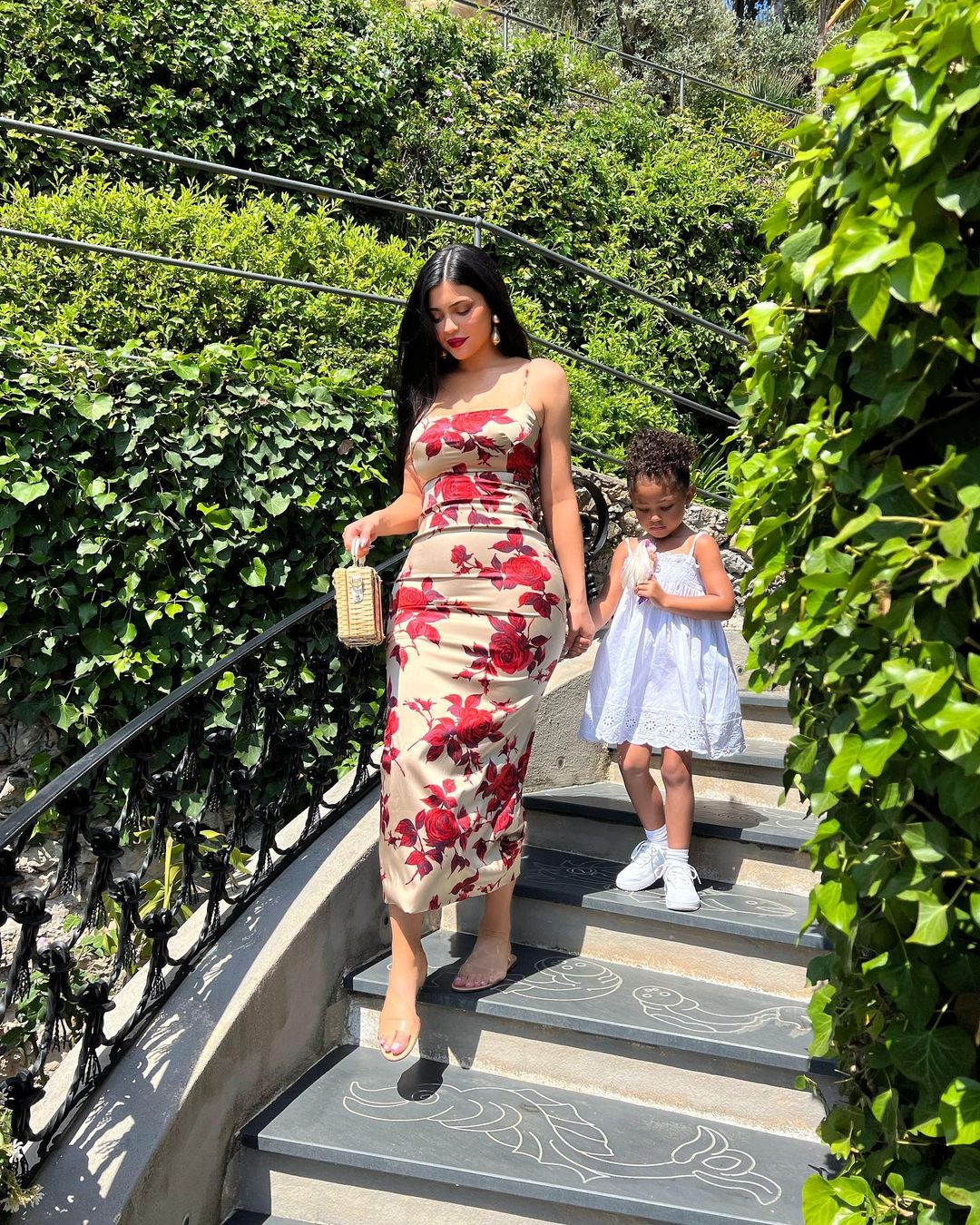 Dolce Gabbana on X Repost from KylieJenner Kylie Jenner wears archival DolceGabbana in Portofino. DGCelebs https t 0xiB455Ruu X