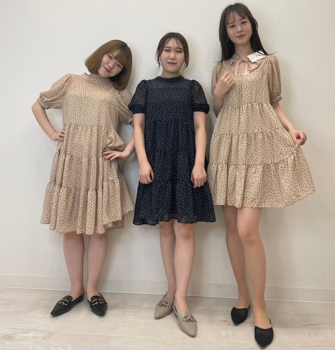lilambition's tweet photo. 𓂃身長別 #Lil_Code 🤍
𝐁𝐮𝐛𝐛𝐥𝐞 𝐃𝐨𝐭 𝐎𝐧𝐞𝐩𝐢𝐞𝐜𝐞👗
左から順に
・149cm みっきぃ
・151cm きむちゃん
・168cm あすちゃん
が着用しています!
Fサイズとなっておりますので、是非丈感の参考にしてみてください!
#LilAmbition
#リルアンビション https://t.co/6erDY13ELa