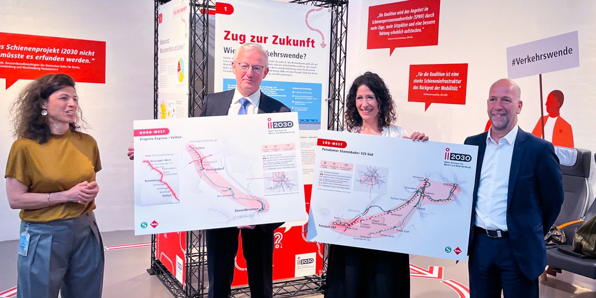 MIL_Brandenburg's tweet photo. #i2030 Projekte #Stammbahn und #PrignitzExpress: Minister #Beermann und Senatorin @Bettina_Jarasch bringen die #Verkehrswende in Brandenburg und Berlin voran: https://t.co/2akU33SAhG https://t.co/jExQZXUiGm