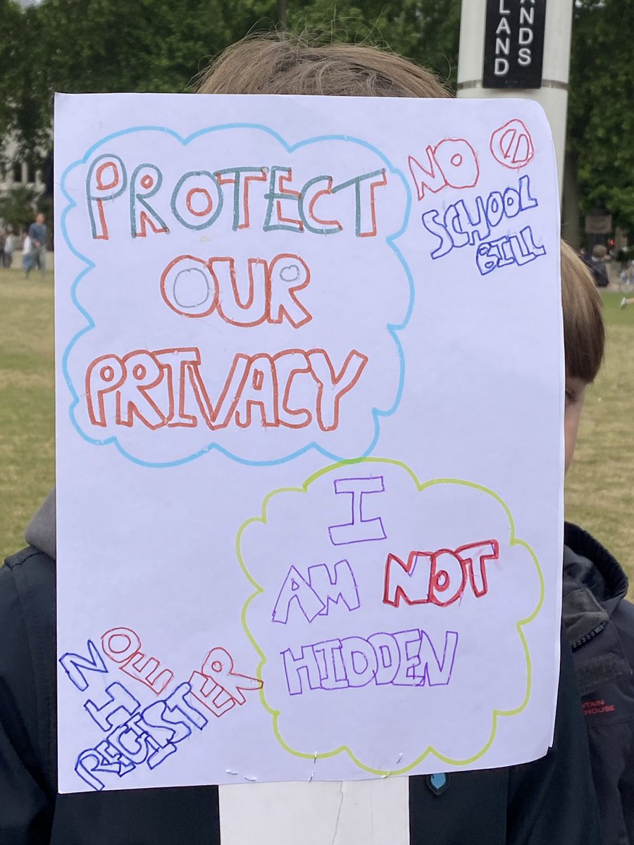 CountChildrenUK's tweet photo. Families are at Westminster opposing the unlimited data powers for Local Authorities and government in #Clause48 of the #SchoolsBill today. Asking @UKHouseofLords to defend #HumanRights to #privacy and family life. New registers not only children-not-in-school but thousands more. https://t.co/hhaN3z8V3t