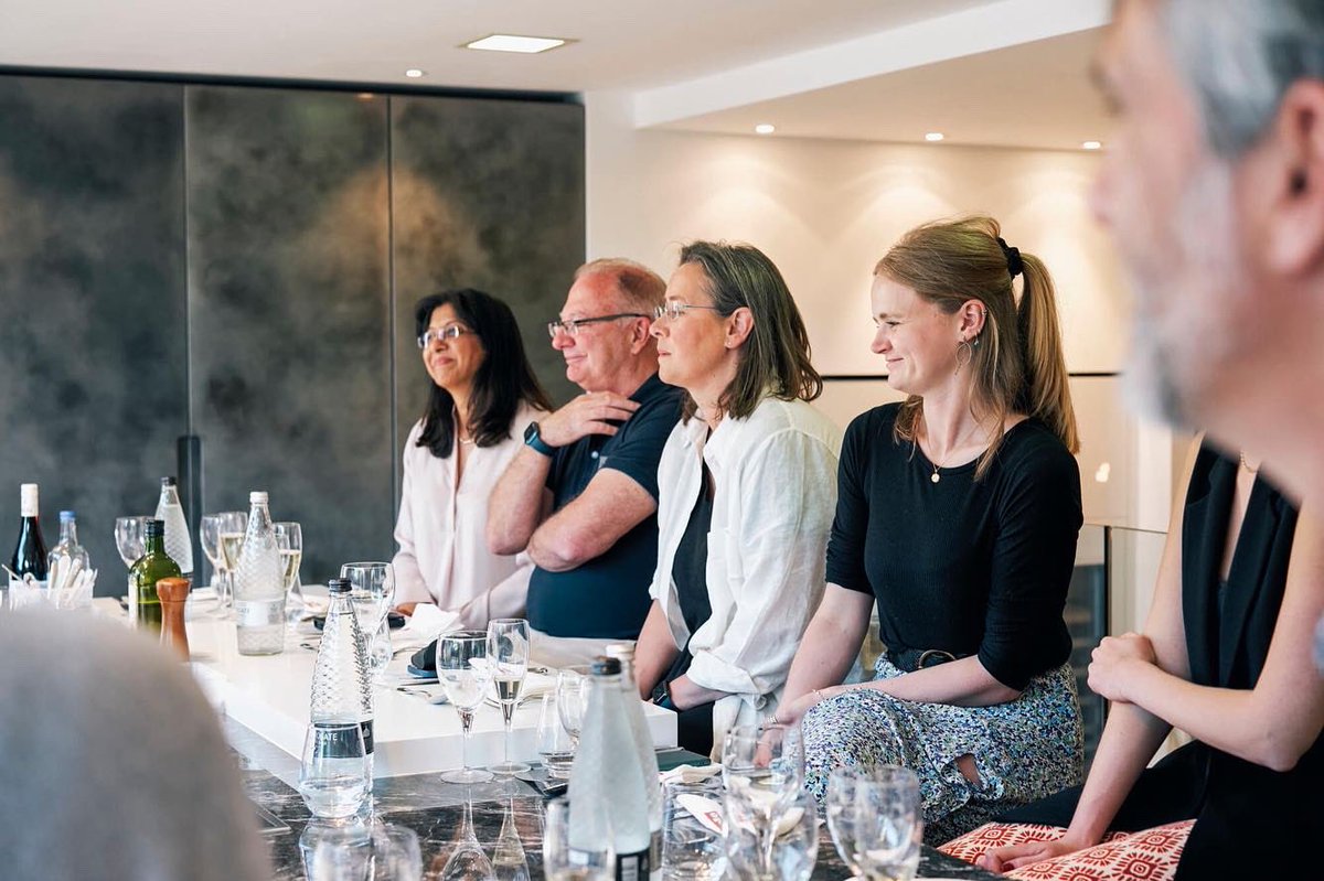 roundhouse_dsgn's tweet photo. As part of our series of Chef’s Tables for architects and interior designers we hosted a brilliant evening last week at our Guildford showroom partnering with Miele. #kitchen #kitchenshowroom #roundhouse #roundhousedesign #roundhousekitchens #chefstable #kitchenevent #cooking https://t.co/qbdAgTTBma