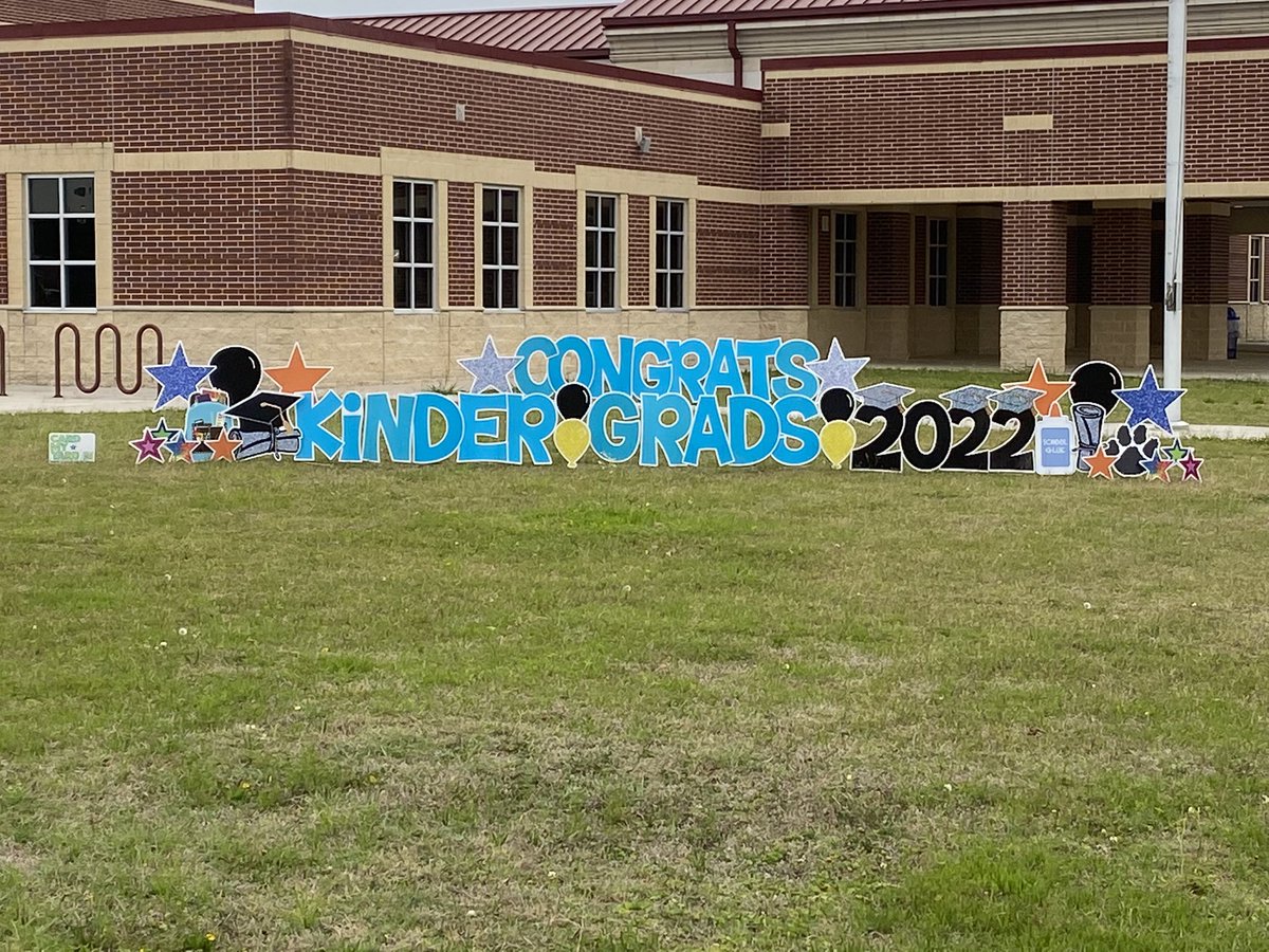 Kinder Graduation Day!  See you at Stockton Junior High tonight at 5:30 to celebrate!