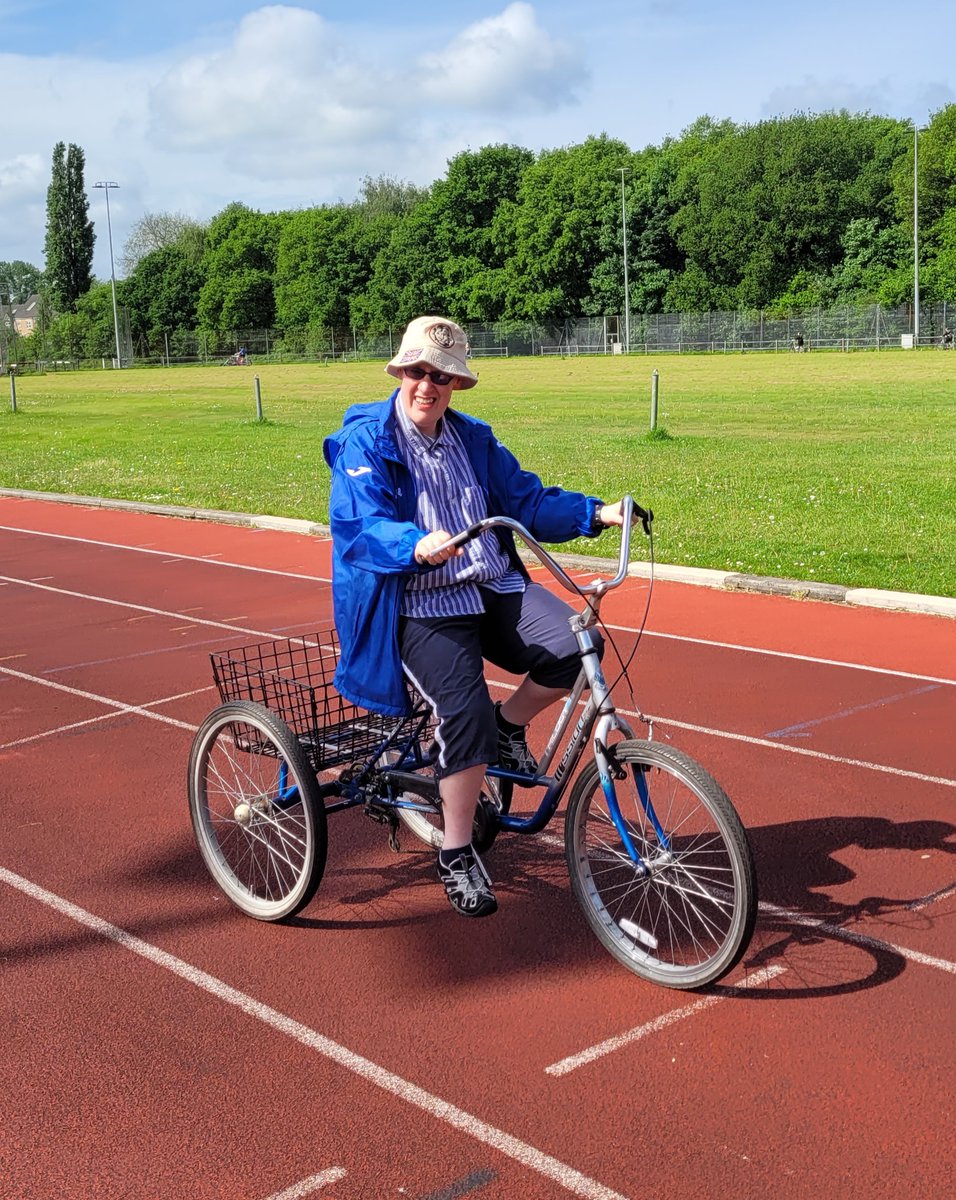 Supportability9's tweet photo. We had a super active and social day out in the sun last week with our #LeisureGroups! The group enjoyed cycling at Wythenshawe Athletics Tracks and then we headed over to the Manchester Airport viewing park and enjoyed the atmosphere and chatting about holiday destinations! βοΈ https://t.co/MJIsxvR3UA