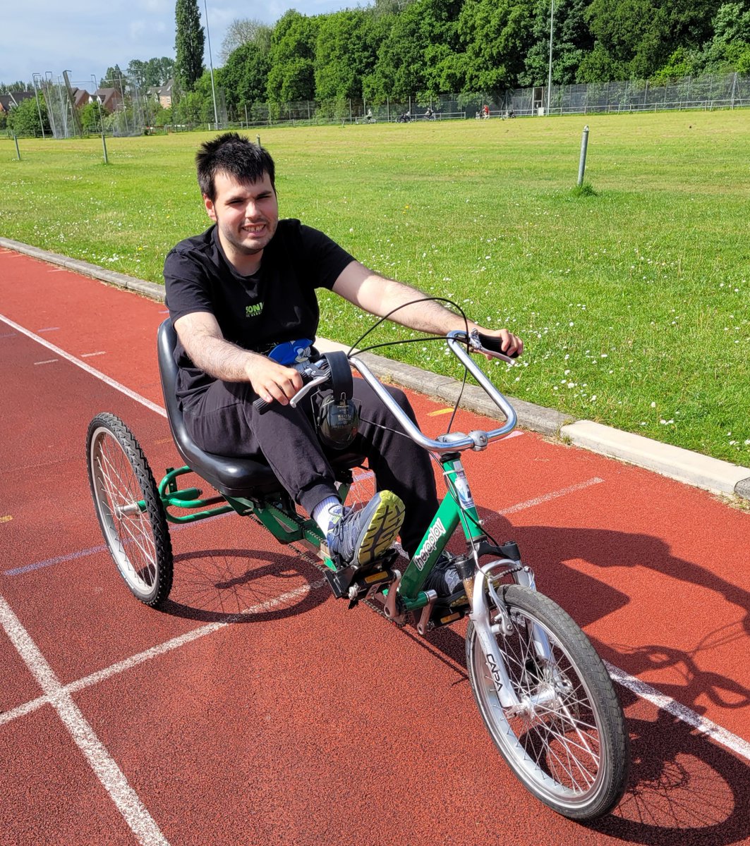 Supportability9's tweet photo. We had a super active and social day out in the sun last week with our #LeisureGroups! The group enjoyed cycling at Wythenshawe Athletics Tracks and then we headed over to the Manchester Airport viewing park and enjoyed the atmosphere and chatting about holiday destinations! βοΈ https://t.co/MJIsxvR3UA