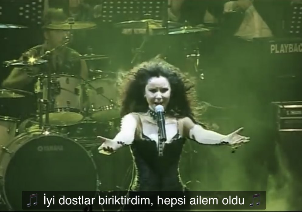 lozgely's tweet photo. sevdiklerimin bana yaptırdığı pastaya bakın🥲 https://t.co/czTt2nNQ6N