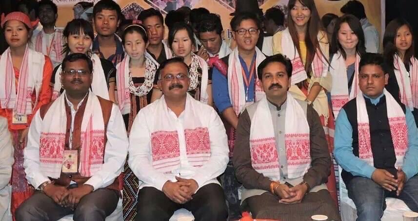 iManojNikhra's tweet photo. अखिल भारतीय विद्यार्थी परिषद , के पूर्व राष्ट्रीय सह संगठन मंत्री एवं विद्या भारती उच्च शिक्षा संस्थान के राष्ट्रीय सह संगठन मंत्री आदरणीय श्री के एन रघुनंदन जी भाईसाहब को विद्या भारती उच्च शिक्षा संस्थान के राष्ट्रीय संगठन मंत्री निर्वाचित होने पर हार्दिक शुभकामनाएं।💐 https://t.co/p0TjjwE3bM