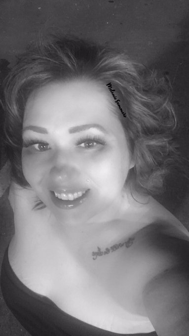 Ms. Summers’s pics and videos