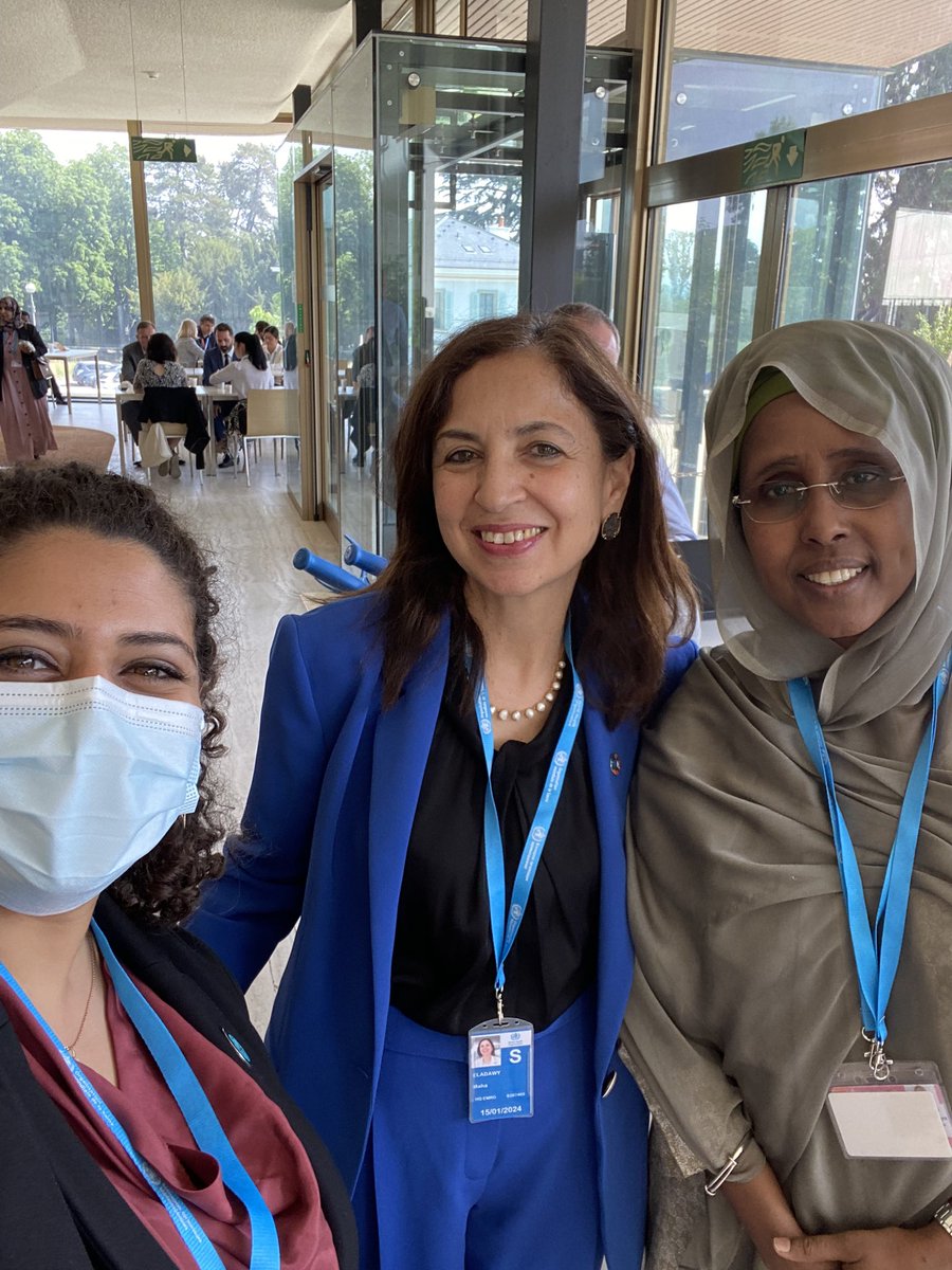 Honored to be meeting @WHOEMRO’s #genderchampions at #wha75
HE Minister of Health Somalia, @AbikarDr Honorable RD, DPM @DrRanaHajjeh, and Director @maha_adawy 

Always inspired by these great women leaders! ♥️ 

@womeninGH @MeretteKhalil @MOH_Somalia