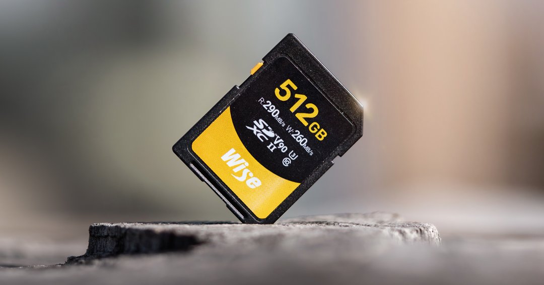 大人気の 太陽の微笑みWise CFast 2.0 メモリーカード 512GB ienomat
