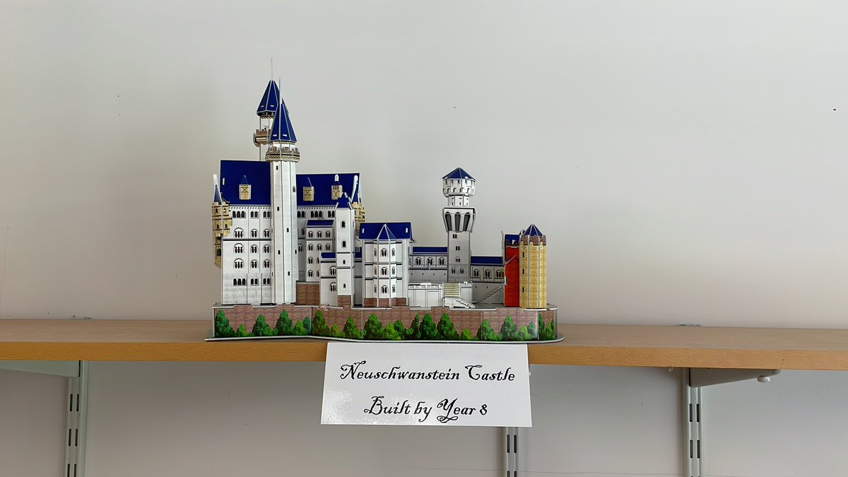 RyeLibrarian's tweet photo. After a triumph building Neuschwanstein Castle, year 8 have cracked on with a 3D puzzle of St Basil’s Cathedral!! 

#bewell #dowell #beambitious #becurious #beyourself #puzzles  #construction #library https://t.co/Hi80kbVnPO