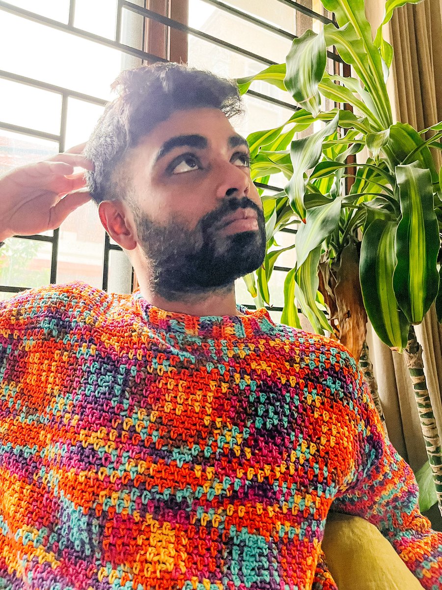 sanjana_bhatt's tweet photo. 🧶 That’s-a Moiré Sweater 🧶
Gave myself mild tennis elbow undoing and re-crocheting this THRICE but here’s a fun and funky sweater I made that reminds me of Nickelodeon and koosh balls. https://t.co/VbojkJUf17
