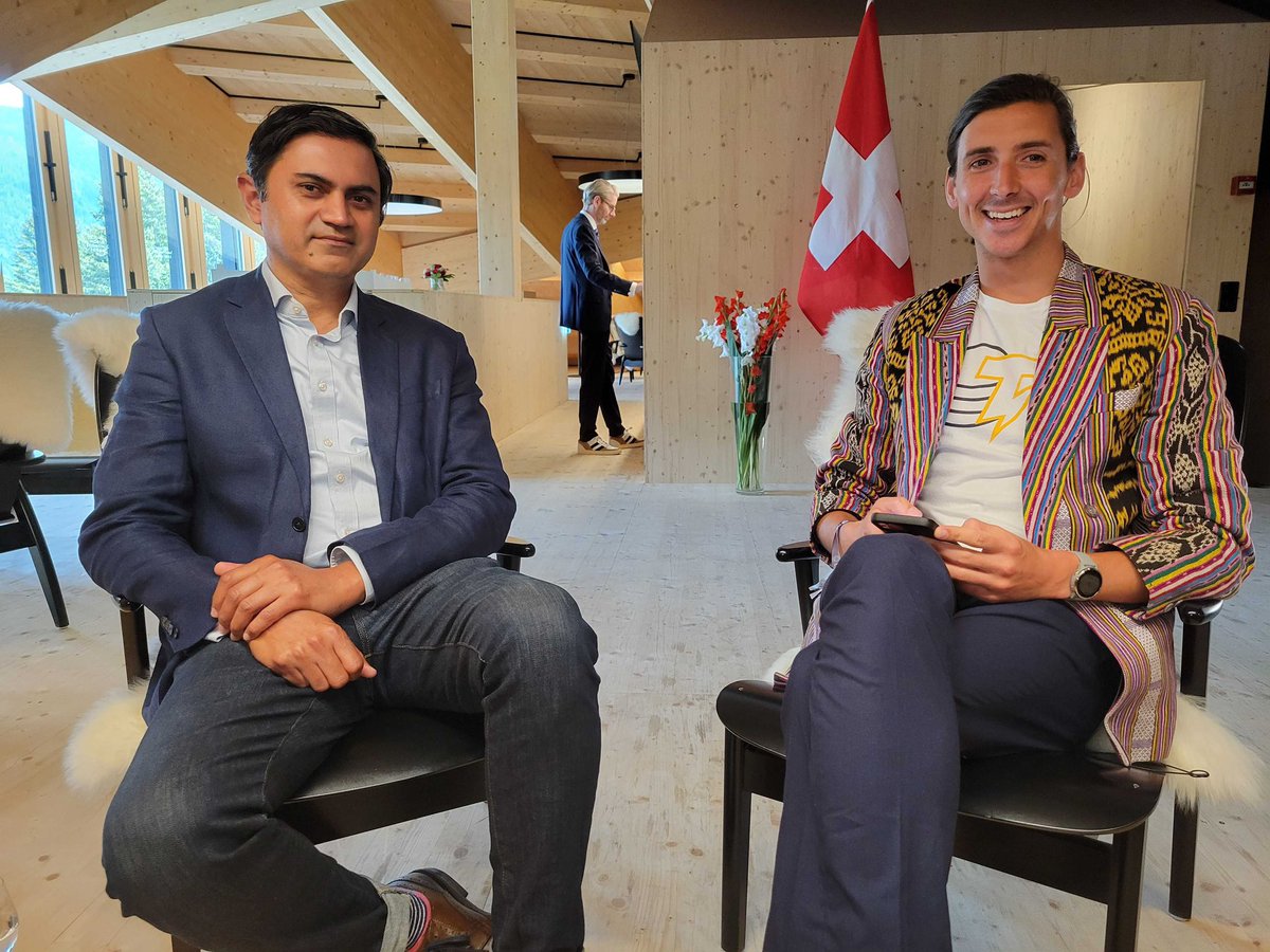 Cointelegraph's tweet photo. Smiles in Davos. 

We spoke to Sameer Chauhan, director of the United Nations International Computing Centre. #Davos2022 #CTDavos #WEF22 

Subscribe to our YouTube channel to catch this and more: https://t.co/l1uL54PAD1 https://t.co/qp0b83DgRu