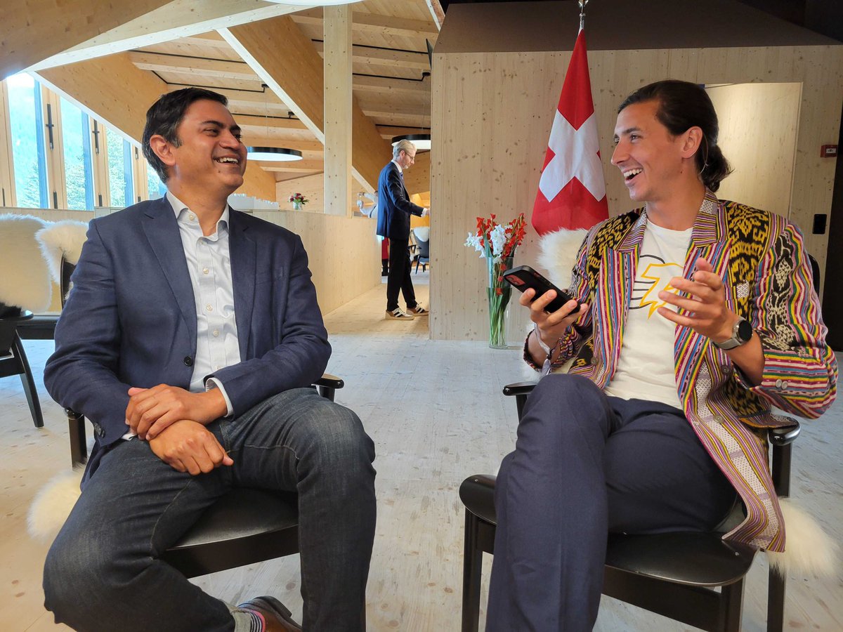 Cointelegraph's tweet photo. Smiles in Davos. 

We spoke to Sameer Chauhan, director of the United Nations International Computing Centre. #Davos2022 #CTDavos #WEF22 

Subscribe to our YouTube channel to catch this and more: https://t.co/l1uL54PAD1 https://t.co/qp0b83DgRu