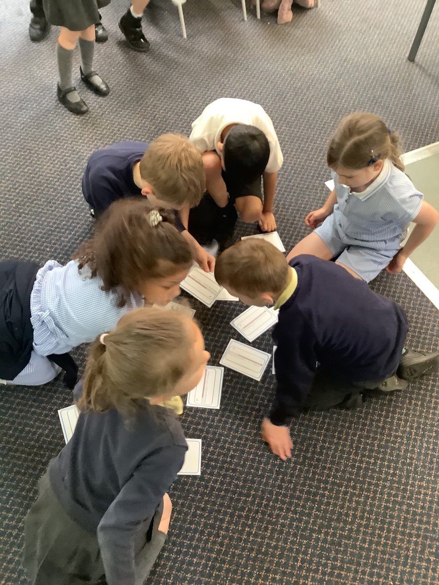 Balladenprimary's tweet photo. #whatisthetemperature?
Year two continues to extend their mathematical knowledge today looking at temperature and how to read it, we used Celsius to find out our own temperatures and found we were all between 36.6 and 36.8 degrees Celsius. https://t.co/eEypmRxHOM