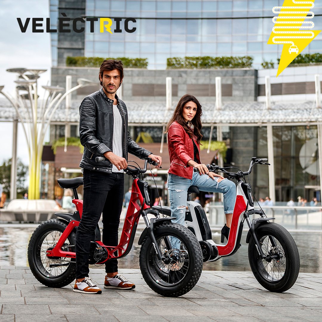 VelectricReus's tweet photo. A #Velèctric també trobarem les bicis elèctriques de la marca italiana @Fanticbikes en diferents versions! 🚲
El seu motor BROSE i la seva bateria de 630 Wh ofereixen una autonomia de fins a 70 km 🔋
El 27 i 28 de maig a la 📍 plaça Llibertat de #Reus @reus_cat @DanielRubio1981 https://t.co/ah78tzaAyd