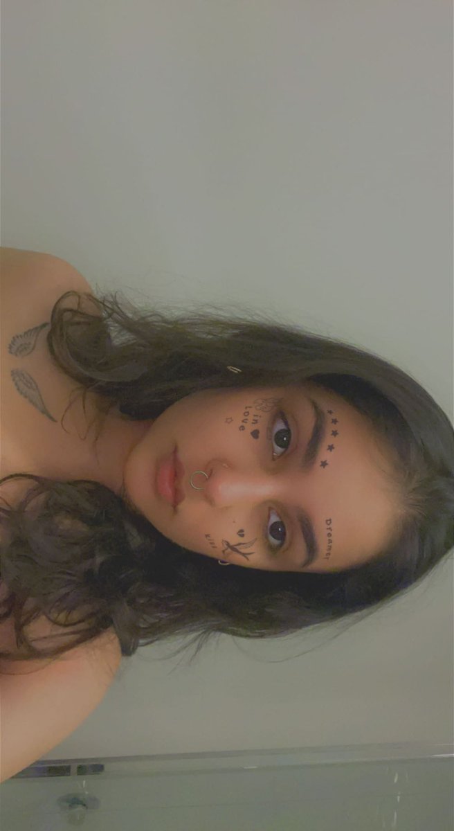 hardladki's tweet photo. some random filter that i had to try https://t.co/rtBKFmjsRh