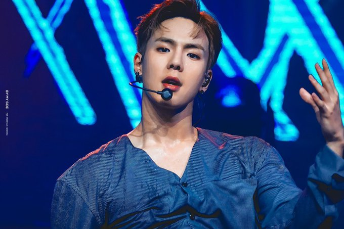 shownucb's tweet image. 333 dias 
#SHOWNU @OfficialMonstaX