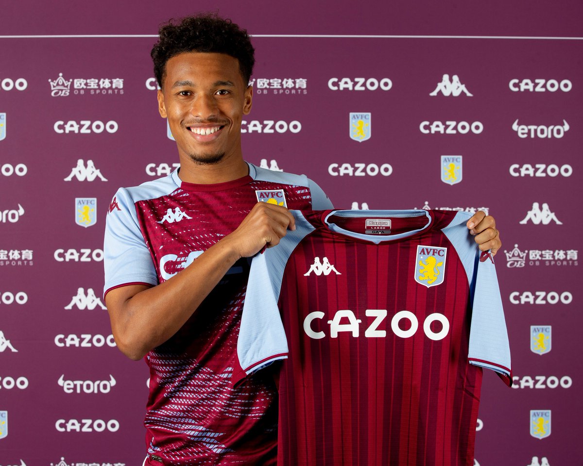 AVFCOfficial's tweet photo. Checking in at Bodymoor Heath. 🤩 https://t.co/pdyVukWpJe
