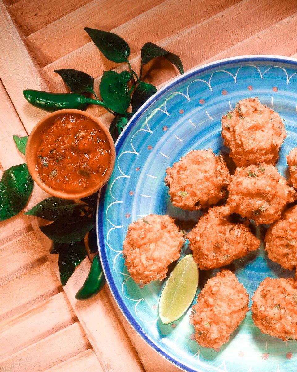 A travel deal site hasn’t tasted conch fritters, but our travel advisors know it’s a can’t-miss dish during a visit to the British Virgin Islands. Visit bookhuman.travel to live chat with a real human travel advisor about your #travel plans this #summer.

#foodie #bvi