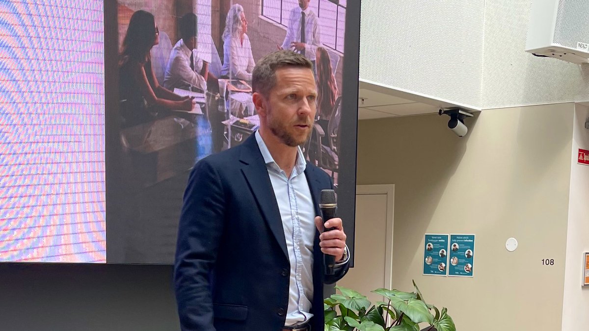 Thomas Tømmernes (@ttmmernes) on Twitter photo Det er aldri kjedelig når kanalansvarlig i <a href="/Fortinet/">Fortinet</a> med annsvar for <a href="/AteaNorge/">Atea Norge</a> forteller om #SecurityFabric
Knallbra Marius 👏👏👏
@ThomasLudvik <a href="/ThomasAaEvensen/">Thomas Aa. Evensen</a> @RaymondEivik <a href="/InaDugstad/">Ina Malene Dugstad</a> <a href="/NimaKhazai/">Nima Khazai</a> Det er aldri kjedelig når kanalansvarlig i <a href="/Fortinet/">Fortinet</a> med annsvar for <a href="/AteaNorge/">Atea Norge</a> forteller om #SecurityFabric
Knallbra Marius 👏👏👏
@ThomasLudvik <a href="/ThomasAaEvensen/">Thomas Aa. Evensen</a> @RaymondEivik <a href="/InaDugstad/">Ina Malene Dugstad</a> <a href="/NimaKhazai/">Nima Khazai</a>