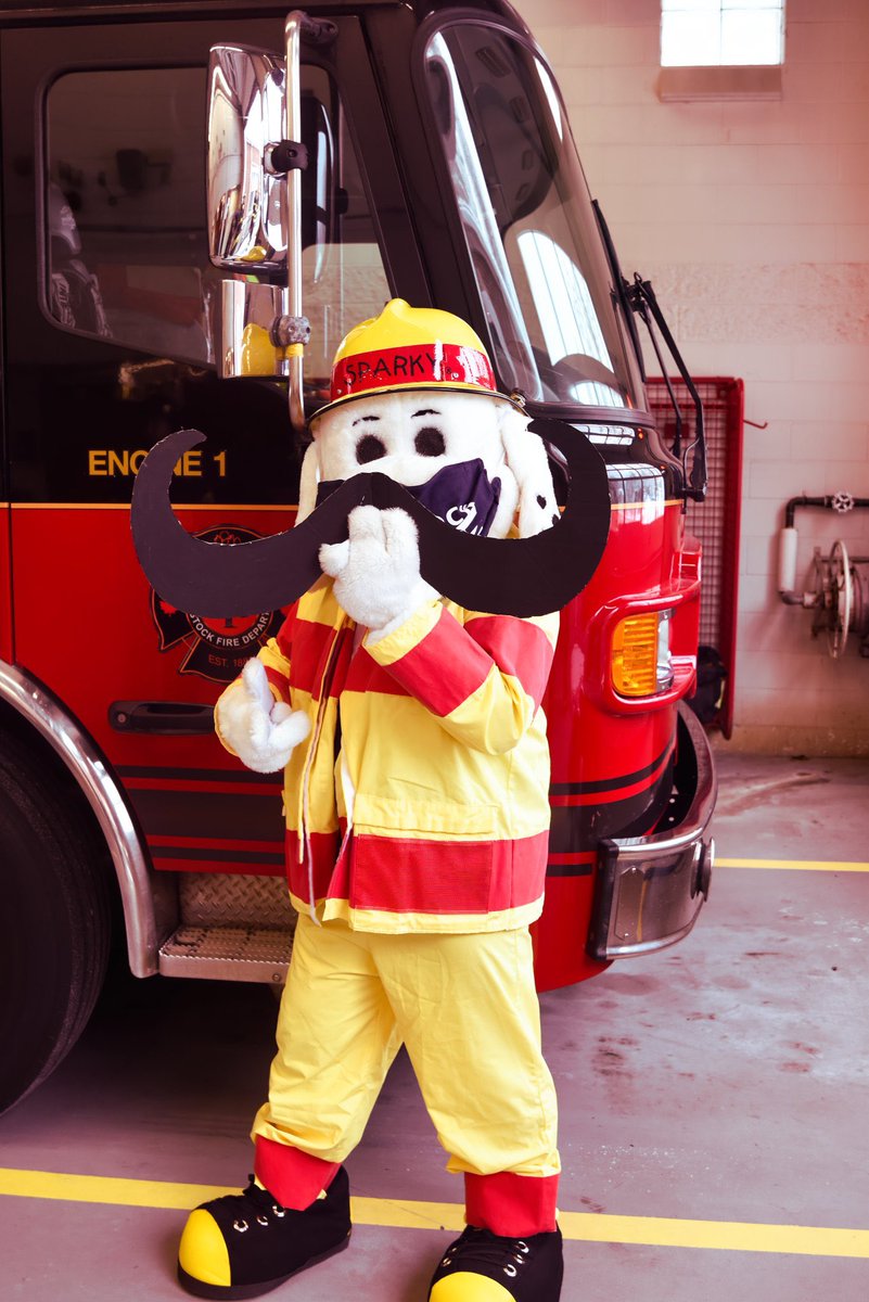 WoodstockFireDe's tweet photo. Sparky is on route to the Victoria Day Parade! @cityofwoodstock https://t.co/LkxLHYLKN9