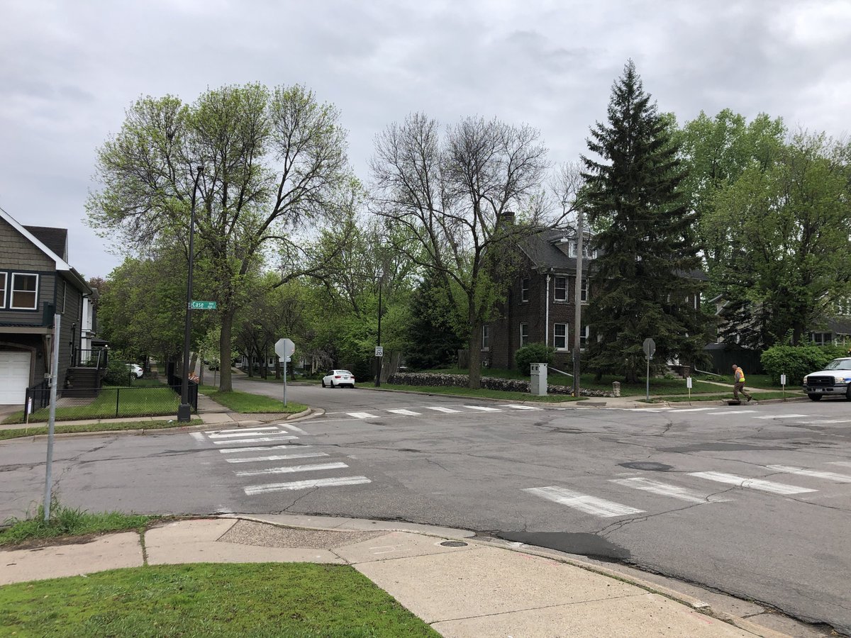 Last week staff from SPPS, <a href="/stpaulpublicw/">Saint Paul Public Works</a>, <a href="/MnDOT/">Minnesota Department of Transportation</a>, and <a href="/altafieldnotes/">Alta</a> installed temporary bumpouts at Bruce Vento Elementary, testing out a treatment to make it safer for walking and biking to school. Permanent improvements are coming in 2023! #SPPSSafeRoutes #SPPSWalks&amp;Rolls