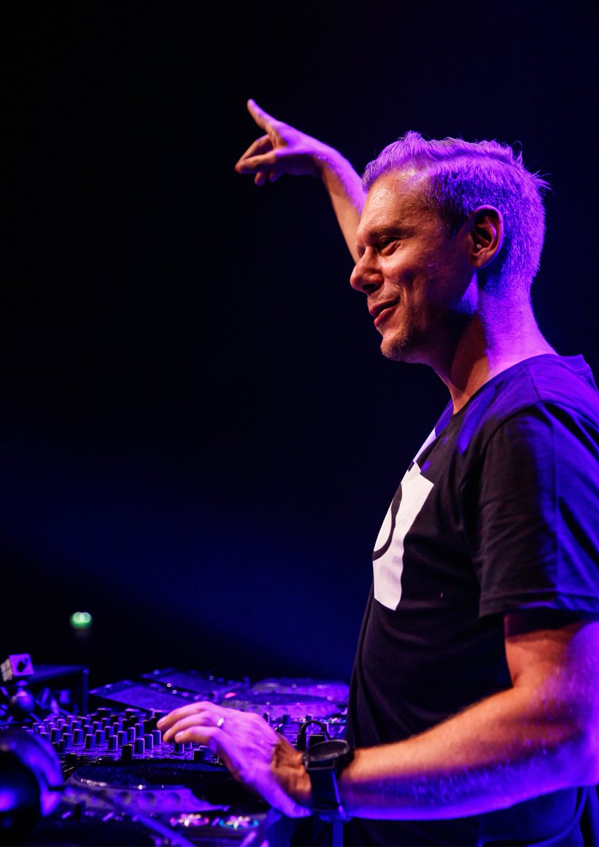 asot's tweet image. asotradio.lnk.to/PLASOTTO - #HAPPYASOTDAY Check out the ASOT Radio playlist for all your favorite trance tracks from the previous episodes! #ASOT1070