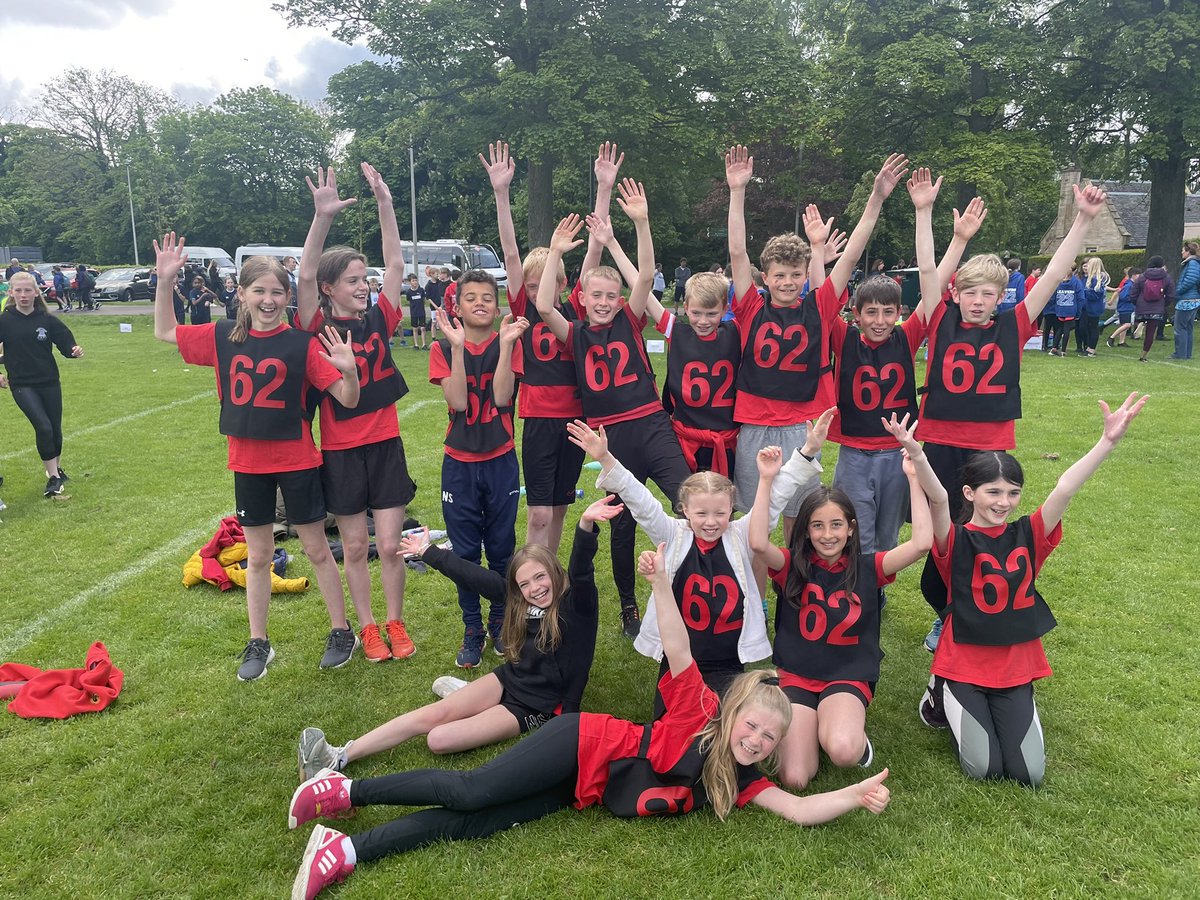 So proud of our P6 and P7 pupils who took part in the Saughton cross country today. Massive well done 👏🏽 🏆 🥇🎉