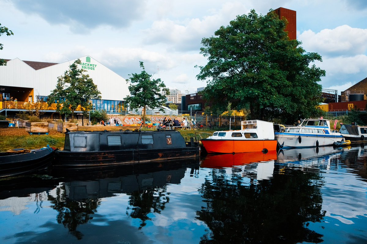 hipabroad's tweet photo. Hackney wick
#fujifilmx70 #London #hackneywick #eastlondon #londoncanals #londonweekends #canalboats #fujifilm #filmsimulation https://t.co/BGCESN11v7