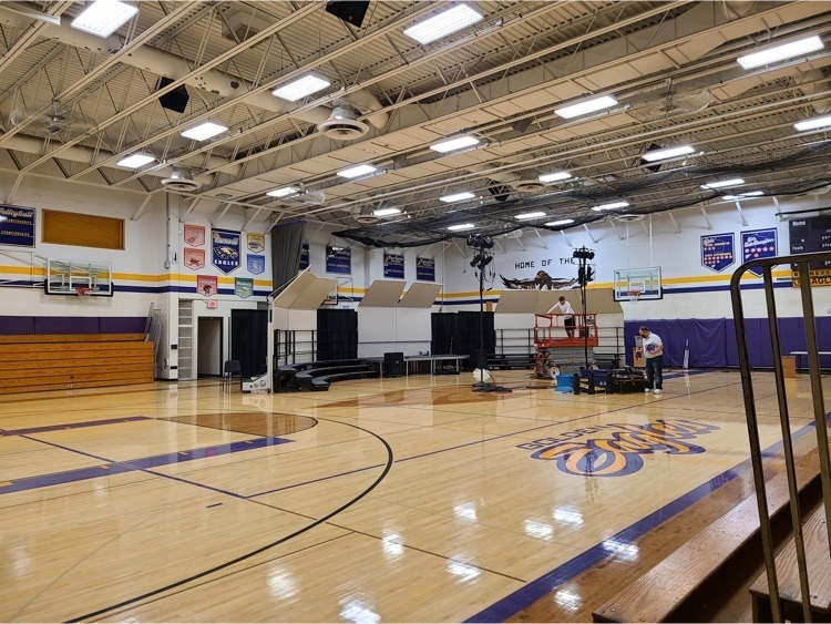 GoGolden_Eagles's tweet photo. It’s starting to look like a performance space! Shout out to Aedan for setting up lights with Mr. Draper! https://t.co/56km94d4xQ