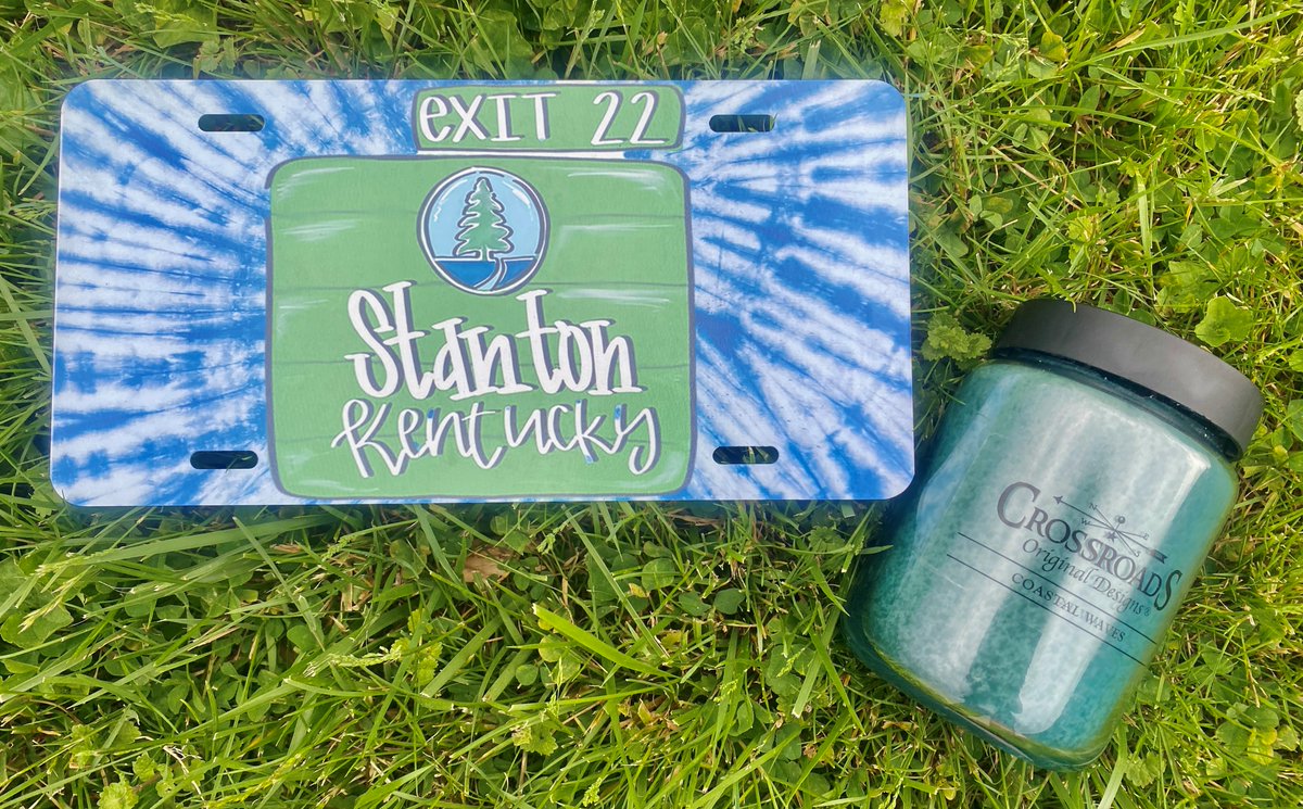 ExploreStanton's tweet photo. What better way to bear a Monday than with a custom groovy license plate and new candle ✌️

Stop by Clementine's to shop their wide variety of gifts, and place a custom order to personalize your ride!

Located at the Crossroads Center, right off #Exit22 

221 South Main Street https://t.co/PjEW5ssyoz