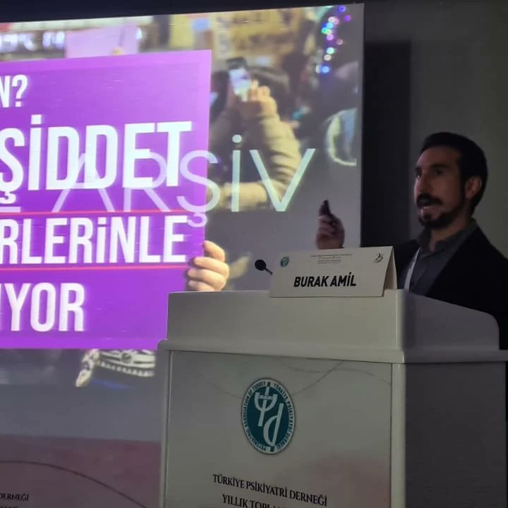 burak_amil's tweet photo. 25. Klinik Eğitim Sempozyumu'nda Medya ve Ruh Sağlığı Çalışma Birimi olarak "Cinsellik, Medya ve Ruh Sağlığı İlişkisi" başlıklı panelimizi gerçekleştirdik. Tüm katılımcılara ve emeği geçenlere teşekkürlerimizle... #25kes_tpd @PsikiyatriDer @arzuerkan_ @bengisemerciens https://t.co/Ay2DvuEtml