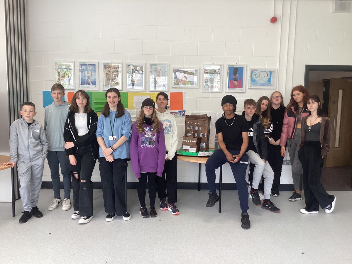 BremoreetssHist's tweet photo. Our fantastic team of student museum guides. @BremoreEducate https://t.co/UbpQAHLr7d