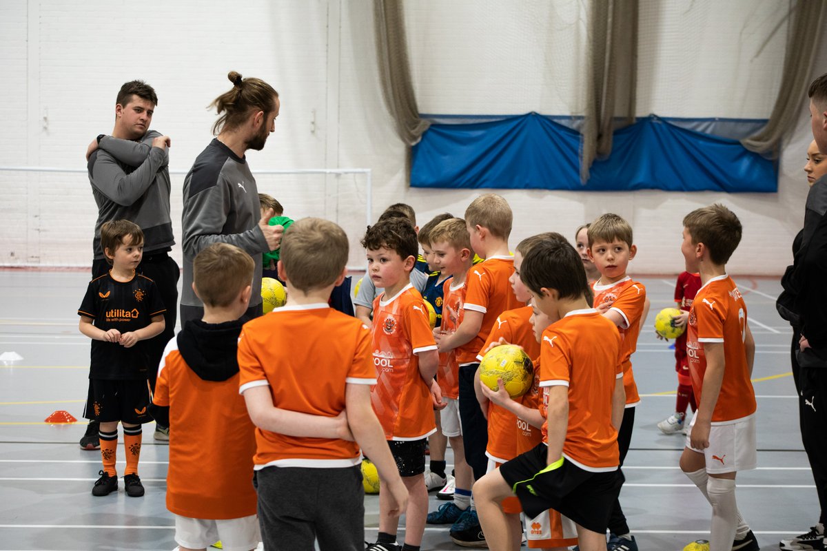 BFCCT_'s tweet photo. Give your children a Tuesday and Thursday night to remember at our Tiny Tangerine sessions 🍊
These sessions are for children from pre-school up to Year 2. If your child fits the bill, get them booked on ✅
For more information and to book - https://t.co/R5vS42U8Sn 🧡 https://t.co/tCIm5HgSJA