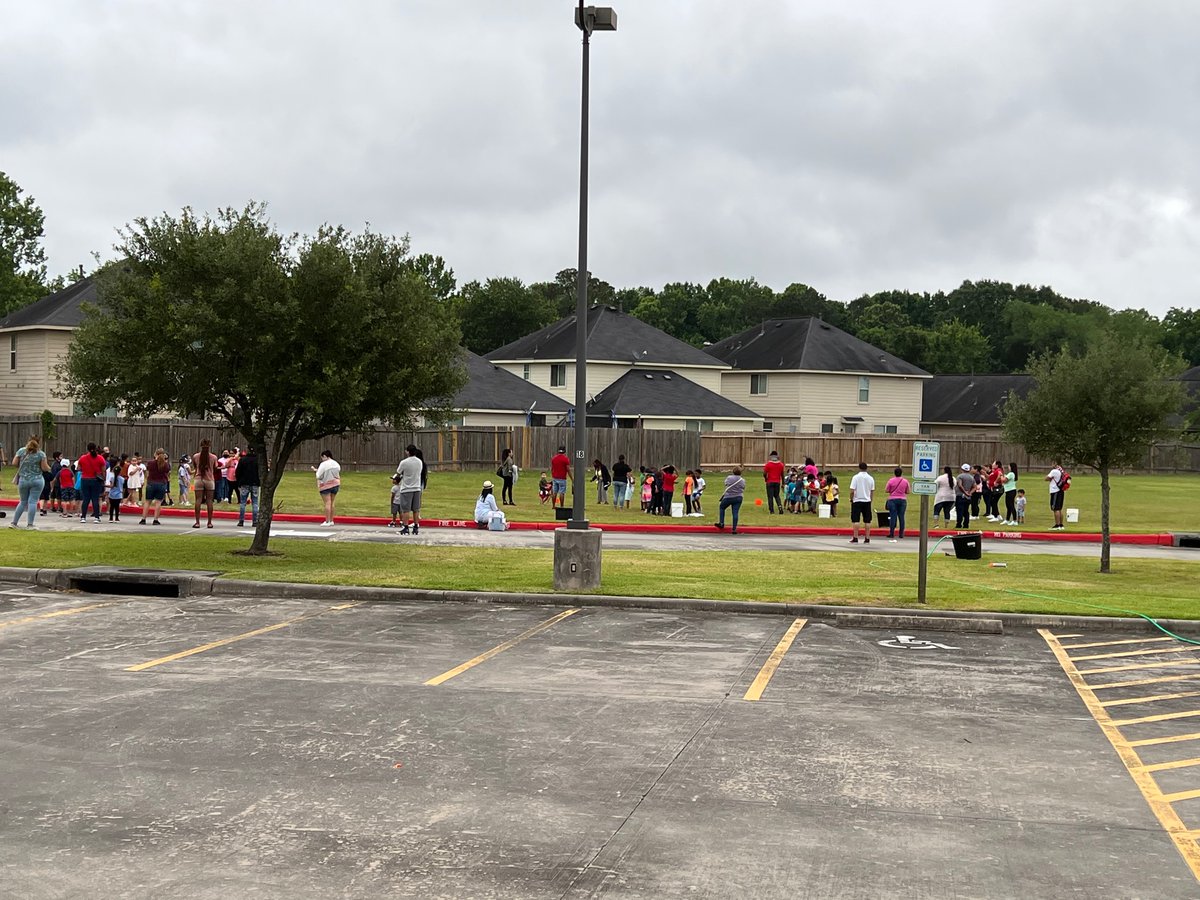 Booker Elementary (@bookerbengals) on Twitter photo Field day is upon us ⚽️ 🏀🎾 Field day is upon us ⚽️ 🏀🎾