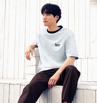 GU_SOTA0530's tweet photo. 🟩#gu_global
🟨#着こなし上がる夏トップス
さらさら感気持ちいいドライ素材、存在感たっぷりのTシャツ😍って蒼汰が着こなすだけで既存価値無限大アップって #GUMEN 戦略知り尽くしてるやん😆
蒼汰試着してるだけで爽快感ハンパなく爆上げ
https://t.co/JoKriGXryI
#福士蒼汰 #fukushi_sota_official https://t.co/NSvcVX1RbY