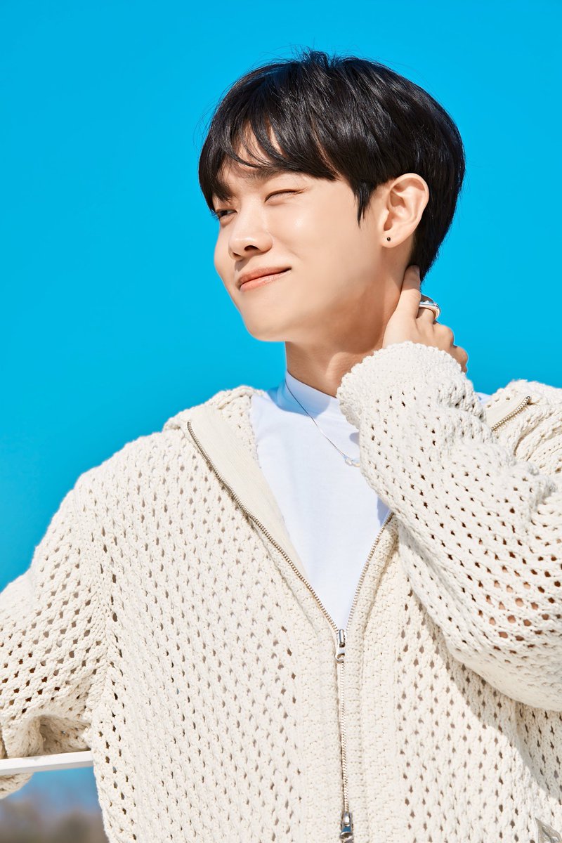 Demian_tweet's tweet photo. 세상 모든 딜라이트 좋은 하루!! To, De:lighties all over the world: have a great day 😉 https://t.co/Ri8fFhUSuK