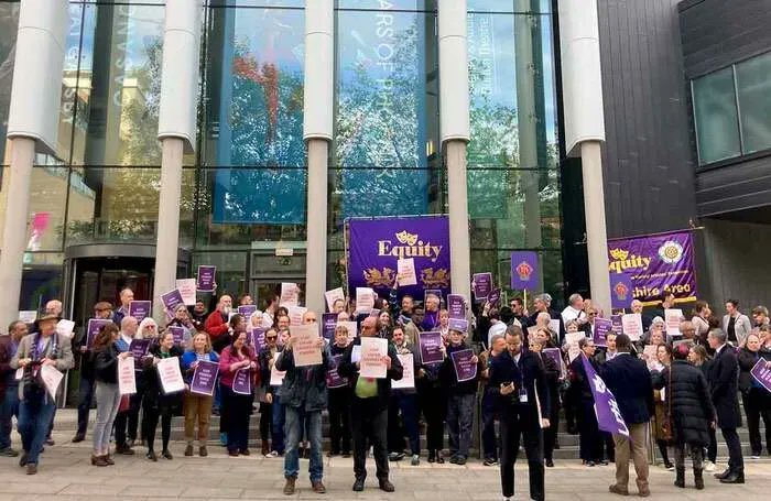 EquityLP's tweet photo. There is power in a union 💥 https://t.co/acdtKIO8iK