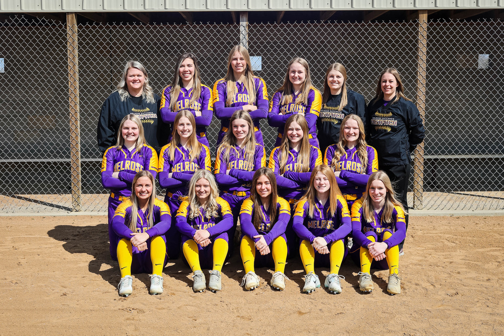 Congratulations Senior Softball Players isd740.org/article/749832…