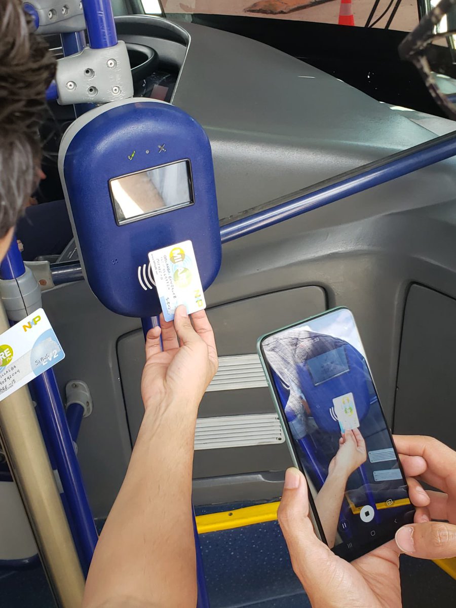 jaimepumarejo's tweet photo. Reportamos 80% de avance del SIBUS. Pronto estará instalado en todos los buses de Barranquilla. Cumplimos la promesa que hicimos en septiembre de 2021 para que llegue al sistema el confort, la renovación  y la seguridad que necesita. https://t.co/o1cL7Su27Z https://t.co/OXKyaXrXVH