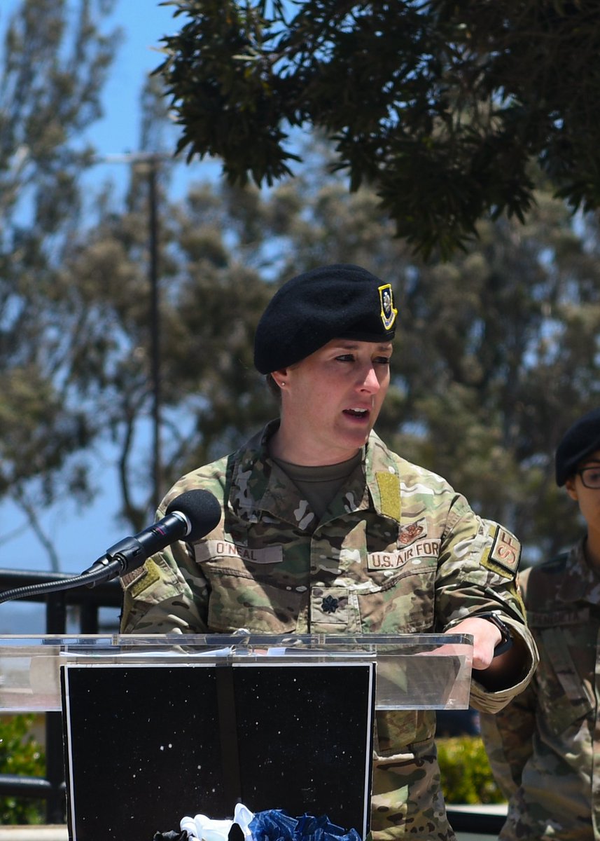 SLDelta30's tweet photo. #TeamV honored fellow police officers during the #policeweek closing ceremony where Space Launch Delta 30 Security Forces Commander, Lt. Col. Shannon O'Neal, gave remarks on Friday, May 20, 2022. 

Thank you Hawk Defenders! 

#DefensorFortis https://t.co/AfbiC2sZEG