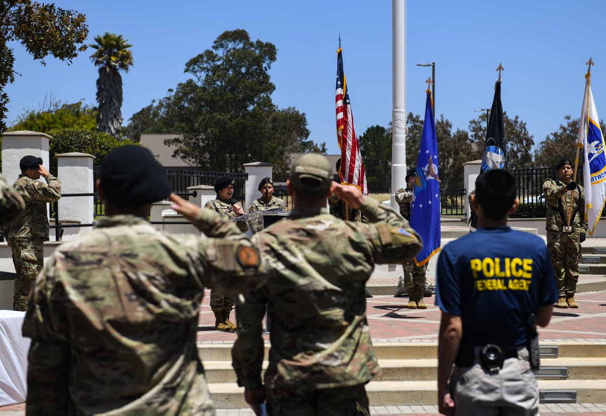 SLDelta30's tweet photo. #TeamV honored fellow police officers during the #policeweek closing ceremony where Space Launch Delta 30 Security Forces Commander, Lt. Col. Shannon O'Neal, gave remarks on Friday, May 20, 2022. 

Thank you Hawk Defenders! 

#DefensorFortis https://t.co/AfbiC2sZEG