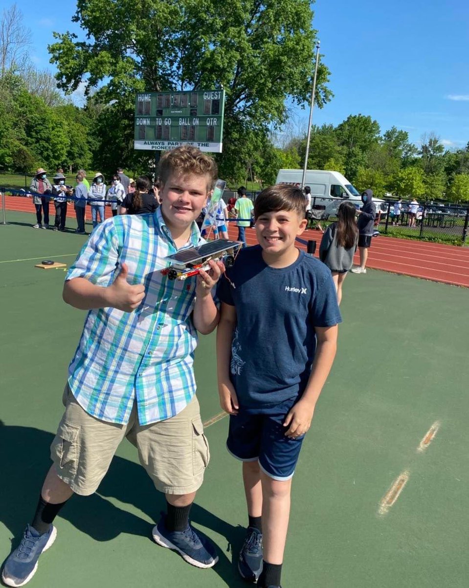 unitycharter's tweet image. .@unitycharter And we have our first win! Way to go team Tuc 2.0!!! @AvenuesinMotion #unitywolves #juniorsolarsprint