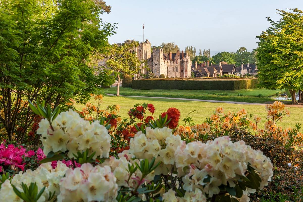 hevercastle's tweet photo. We will never tire of this view 😍 #HeverCastle https://t.co/lWNr2jyGZj
